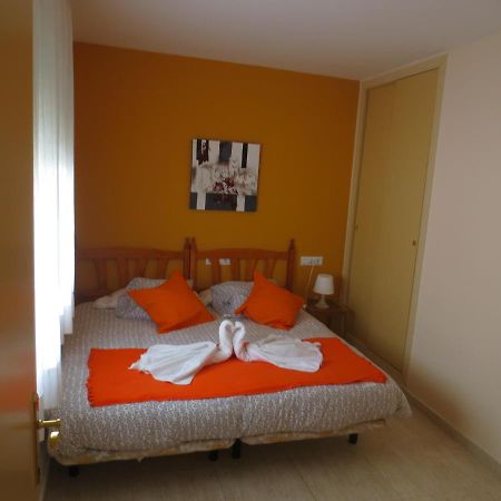 Apartaments Can Claudi Tossa de Mar Exterior foto