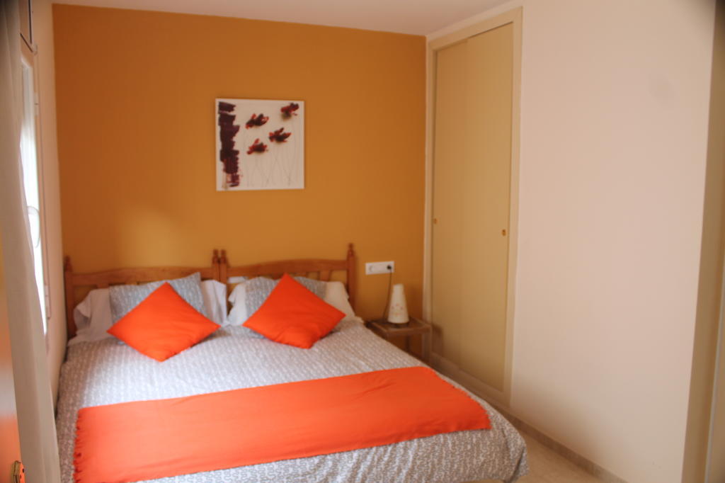 Apartaments Can Claudi Tossa de Mar Exterior foto